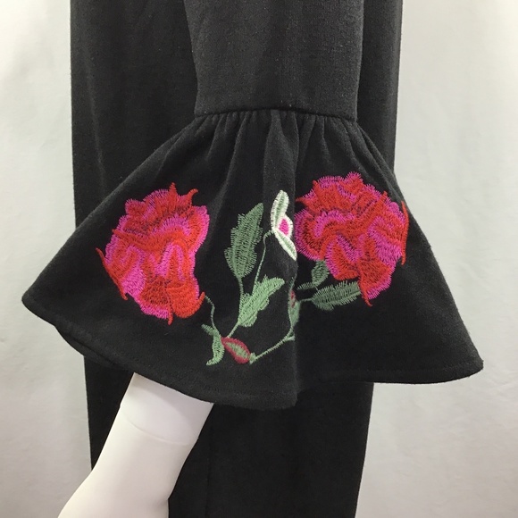 Francesca Alya Black Dress With Bell Sleeves - Picture 7 of 13